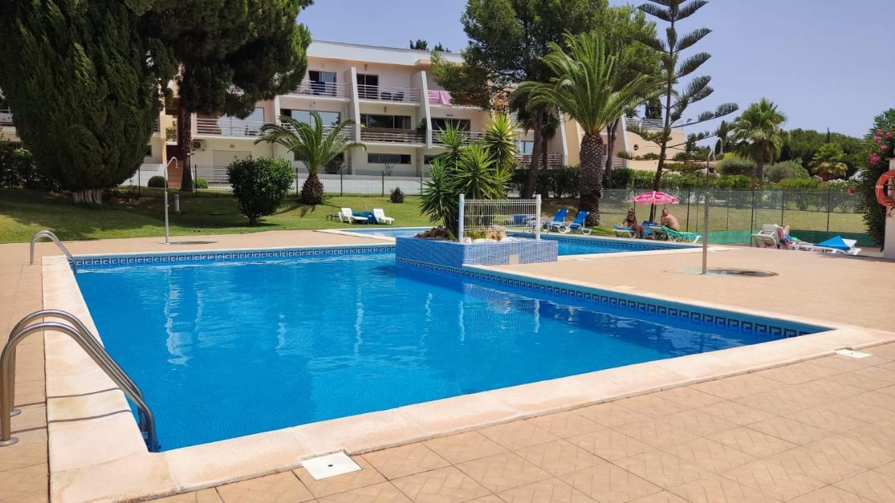 01 Sra Da Rocha Com Piscina E Ac - Casas & Papeis Apartment Armação de Pêra Exterior foto
